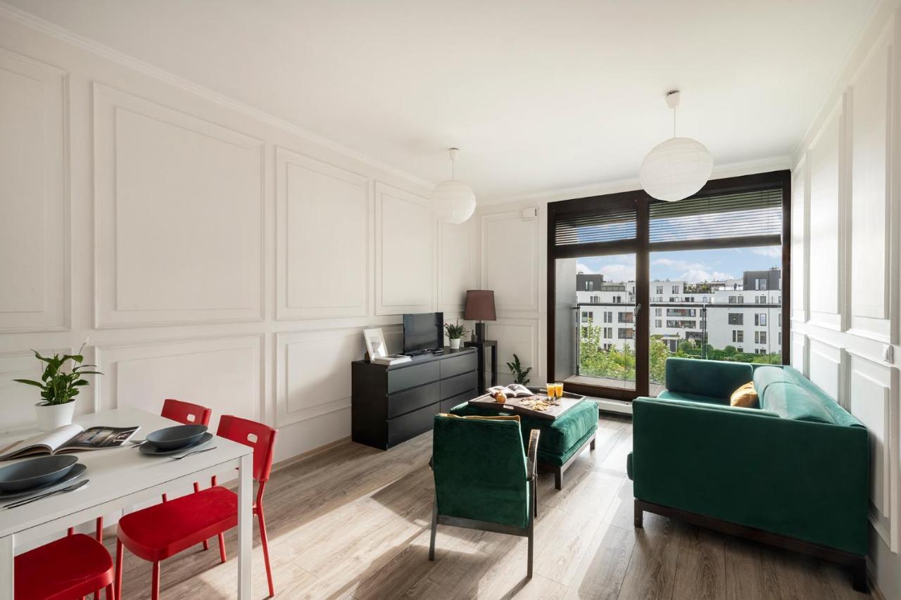 Waw Apartamenty Wilanow Sarmacka ワルシャワ エクステリア 写真